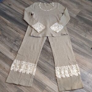 Claire Pettibone Two Piece Lounge Set Size Large ( Runs Small)